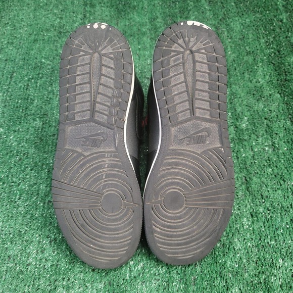 Nike Air Jordan 1 High OG Satin Black Gym Red 575441-060 SIZE 6y - Picture 9 of 11